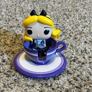 Disney World Tea Cup ride Alice in Wonderland Funko Pop Figurine